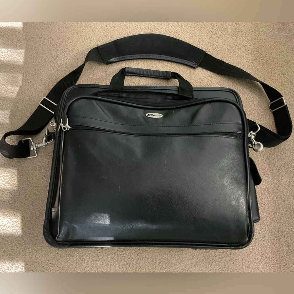 Targus 15.6” Laptop Bag